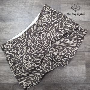 Loft Flat Front Shorts Size 8